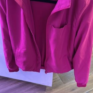 Fabletics Hybiscus Pink Everyday Scrub Jacket size MED